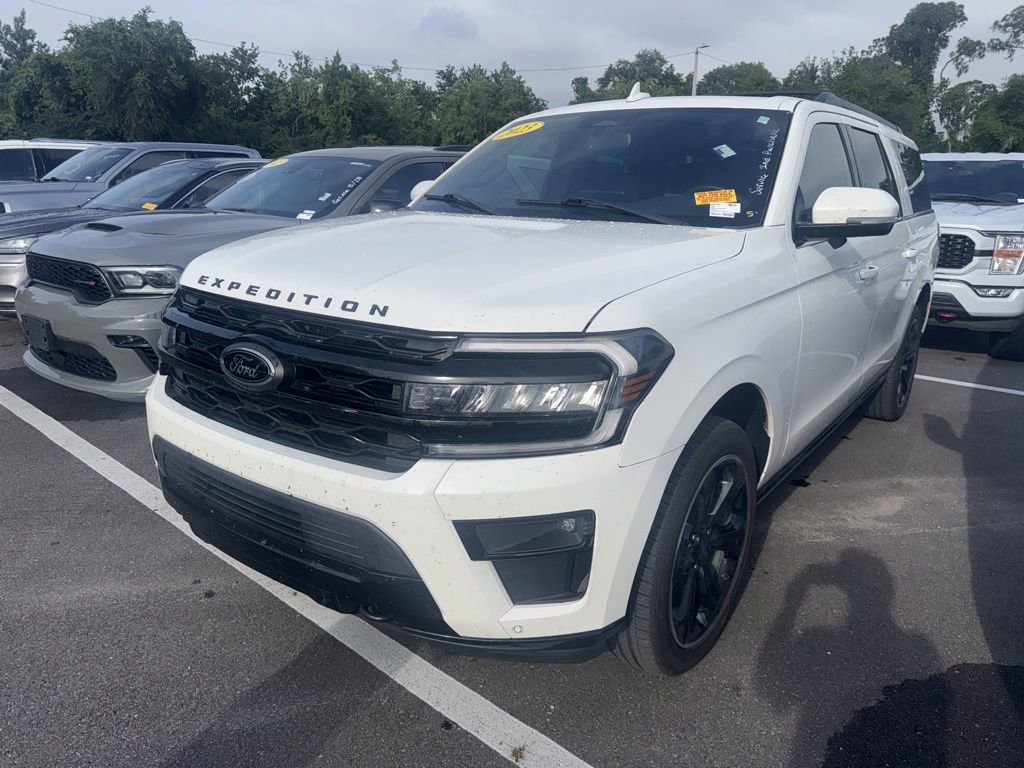 Certified 2023 Ford Expedition Max Limited AWD/4WD image 2