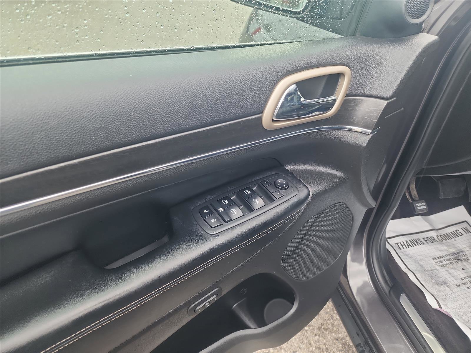 Used 2017 Jeep Grand Cherokee Limited RWD image 12