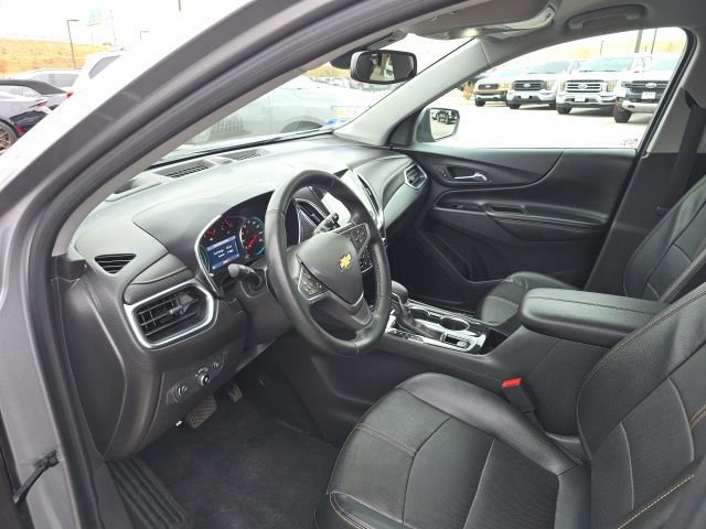 Used 2023 Chevrolet Equinox Premier image 10