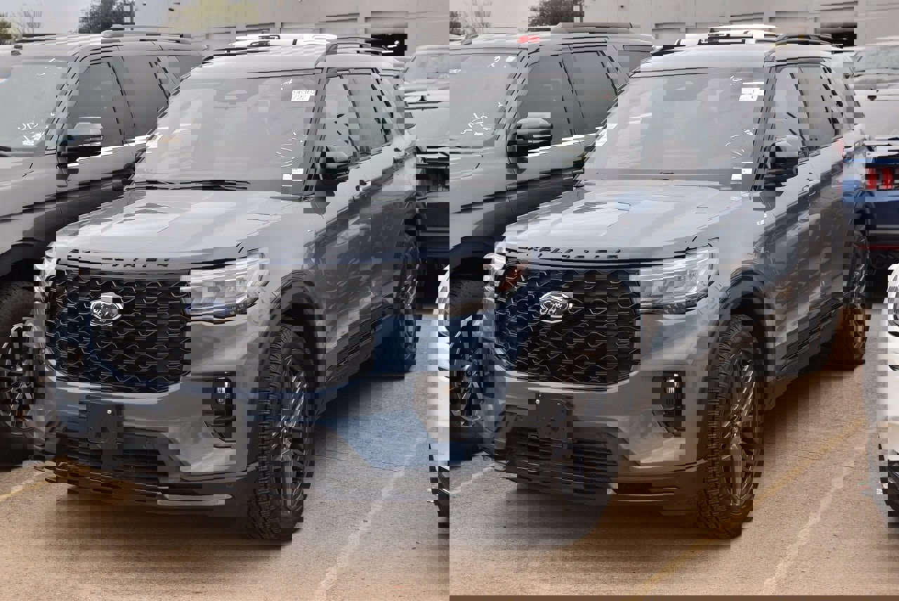 Certified 2025 Ford Explorer ST-Line w/ Premium Package