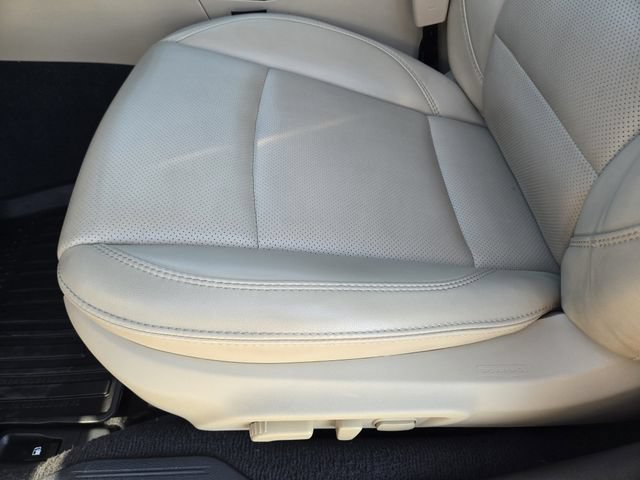 Used 2019 Subaru Outback 2.5i Limited AWD/4WD image 23
