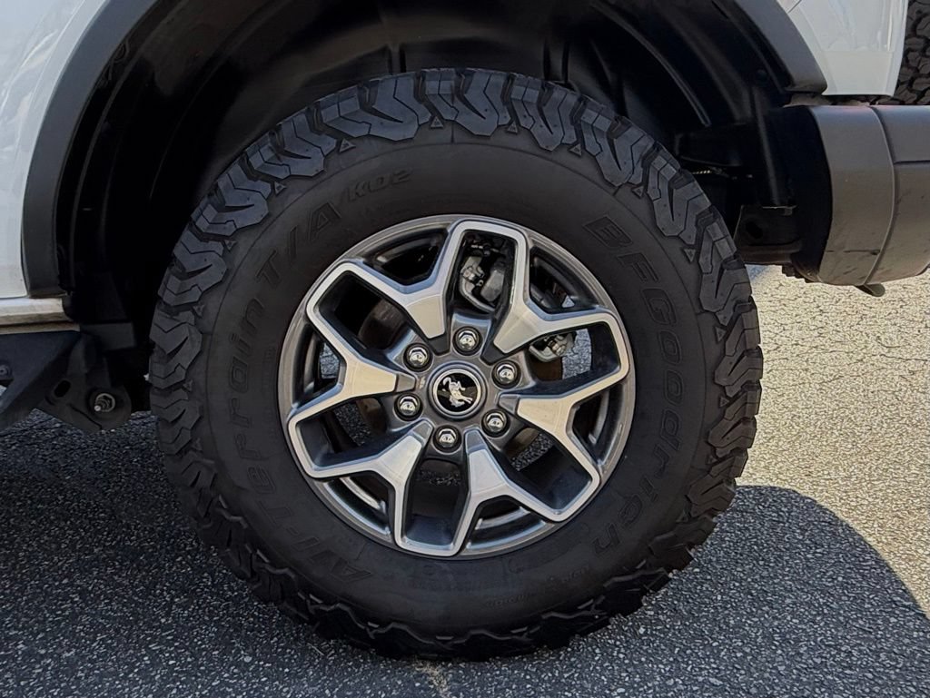 Certified 2023 Ford Bronco Badlands AWD/4WD image 14