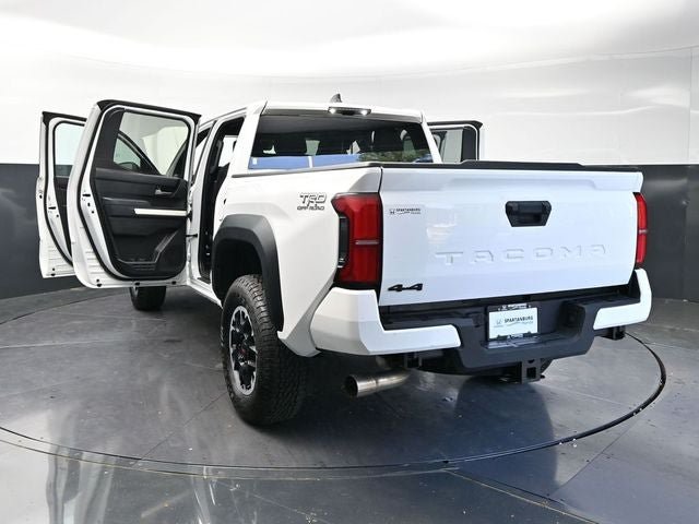Used 2024 Toyota Tacoma TRD Off-Road AWD/4WD image 45