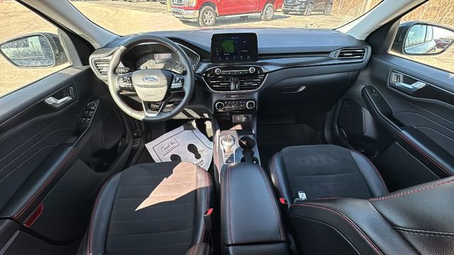 Certified 2022 Ford Escape SEL w/ SEL Stealth AWD Package image 15