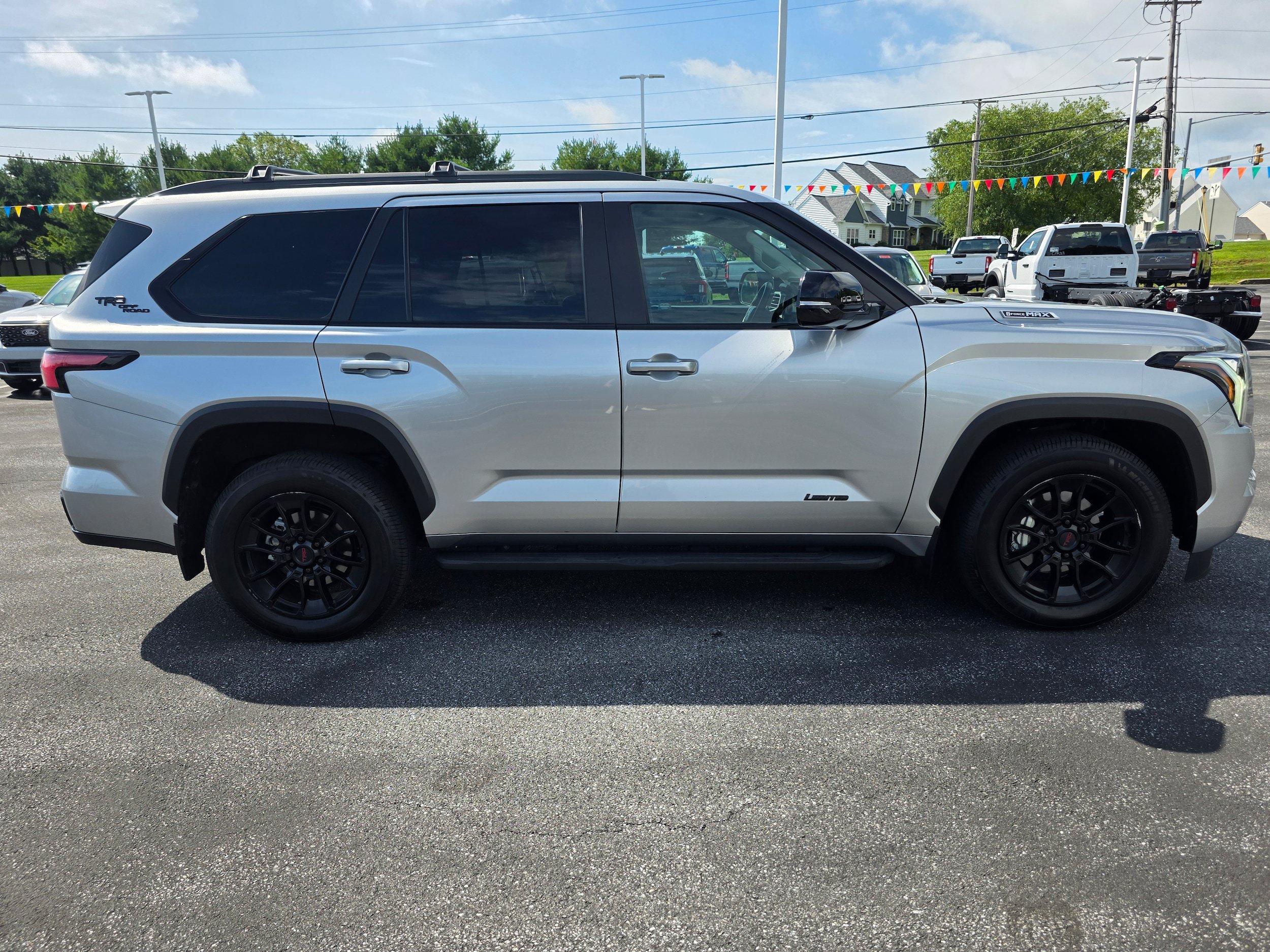 Used 2024 Toyota Sequoia Limited w/ TRD Off-Road Package AWD/4WD image 6