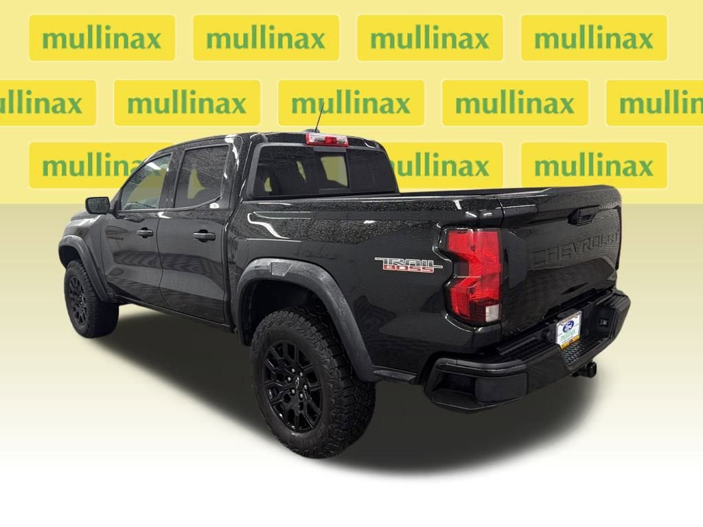 Used 2024 Chevrolet Colorado Trail Boss w/ Advanced Trailering Package image 10