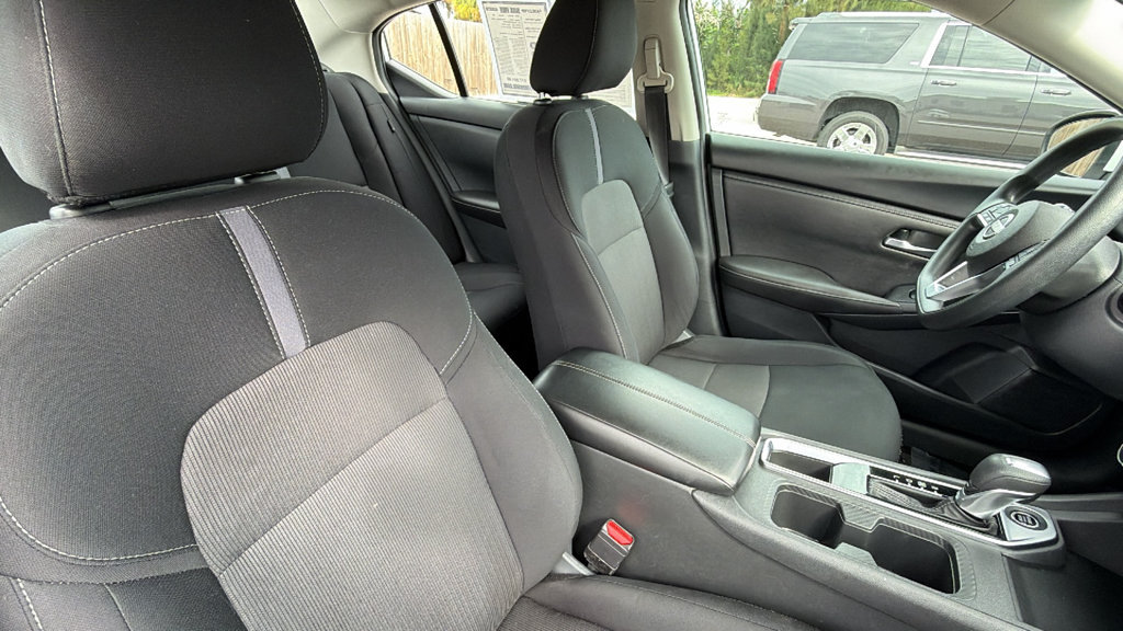 Used 2024 Nissan Sentra SV FWD image 26