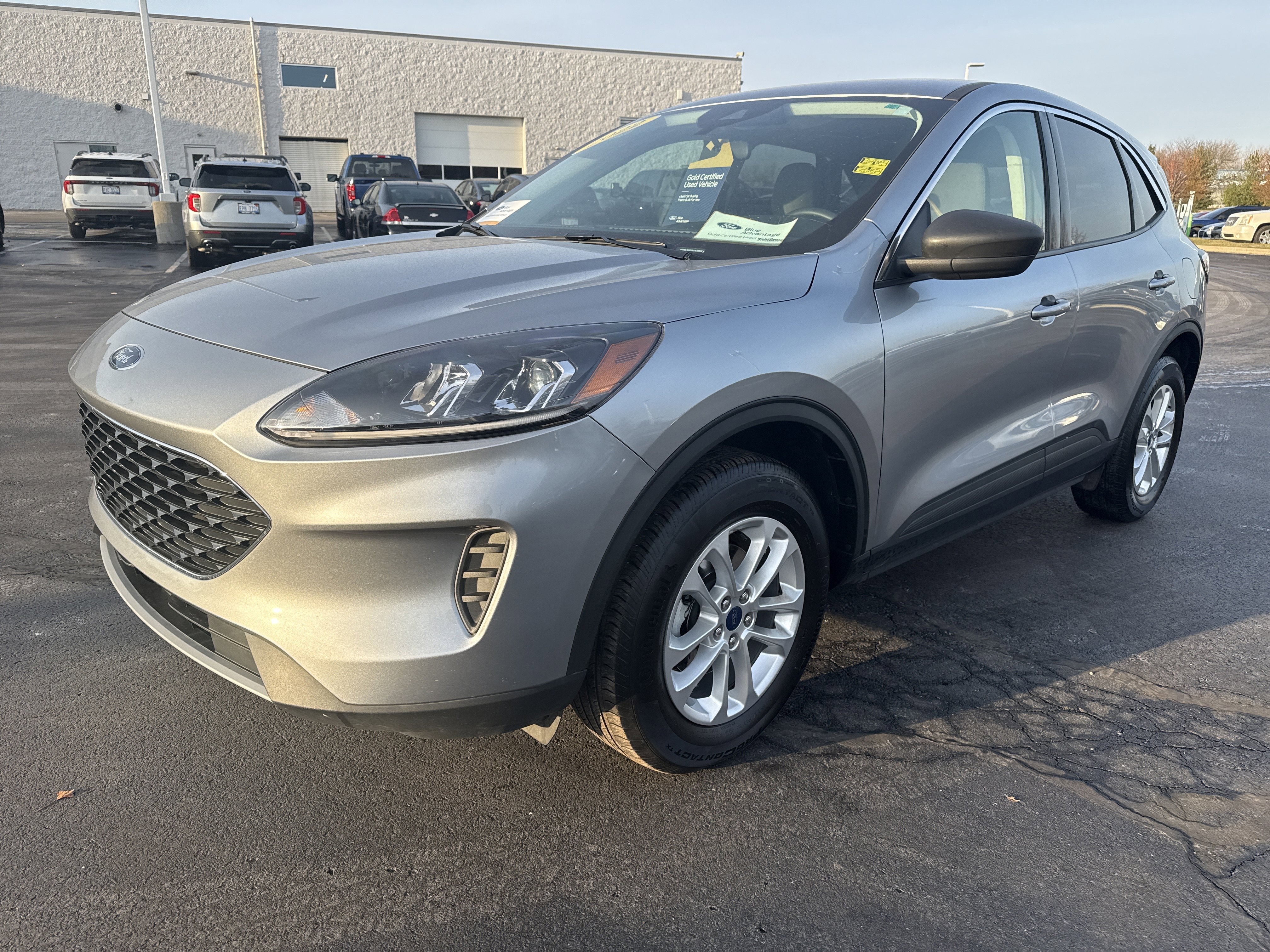 Certified 2022 Ford Escape SE w/ Convenience Package image 2