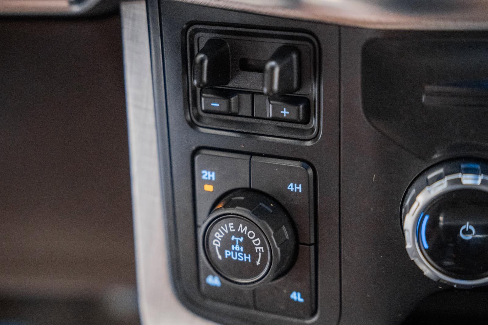 Certified 2022 Ford F150 King Ranch w/ Equipment Group 601A High image 32