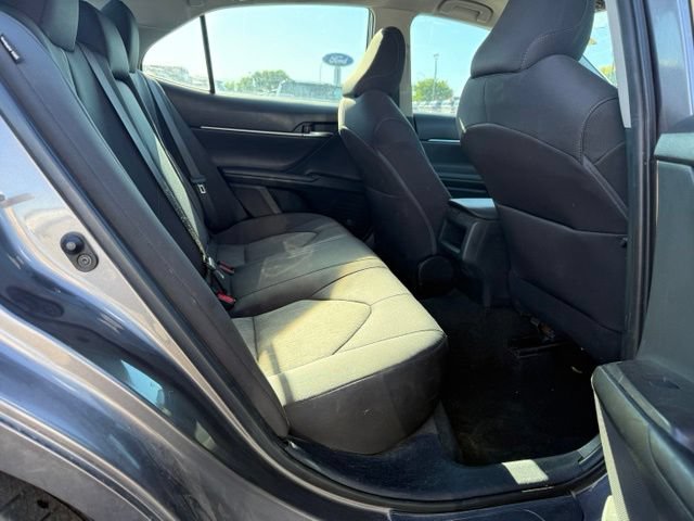Used 2022 Toyota Camry LE FWD image 13