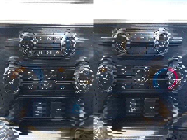 Certified 2024 Ford F350 XL w/ FX4 Off-Road Package image 21