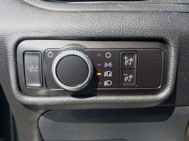 Certified 2023 Ford Explorer 4WD image 15