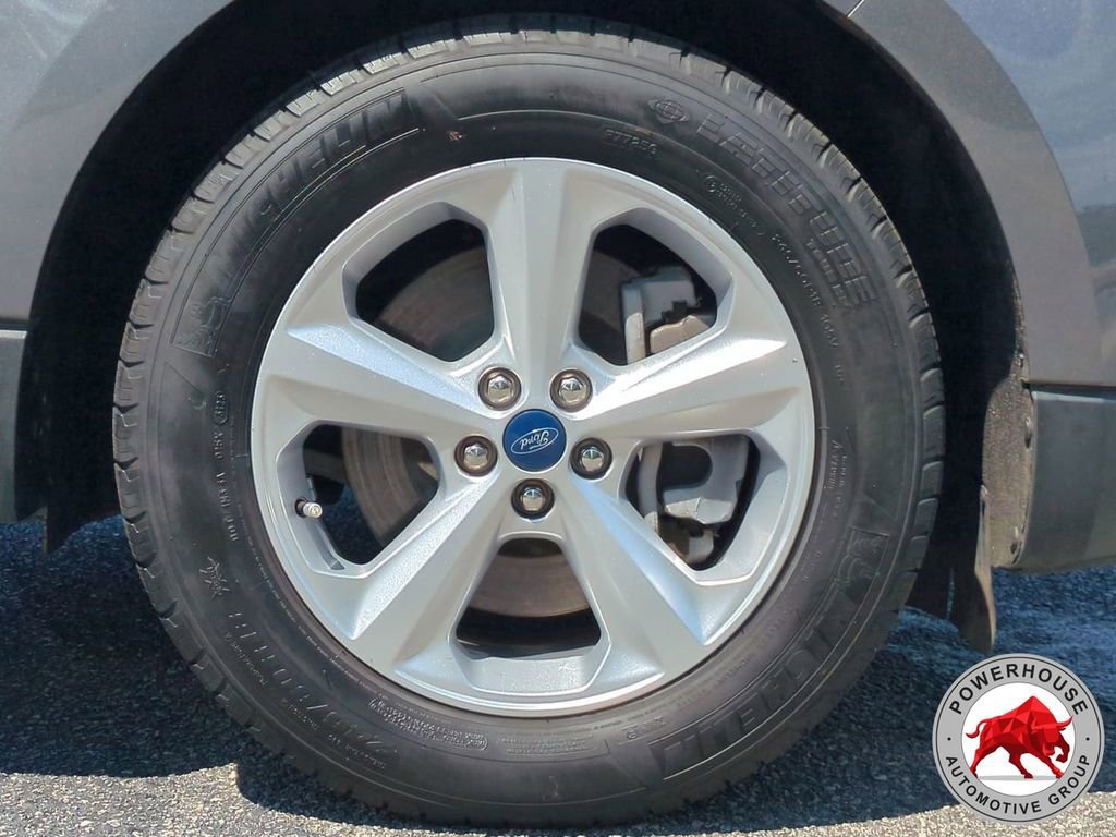 Certified 2024 Ford Edge SE image 12