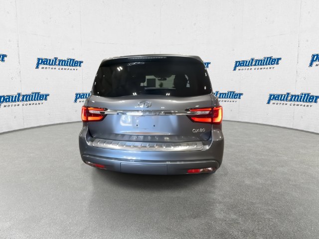 Used 2018 INFINITI QX80 4WD w/ All Season Package image 10