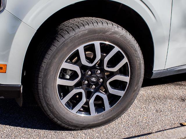 Certified 2023 Ford Maverick Lariat image 5