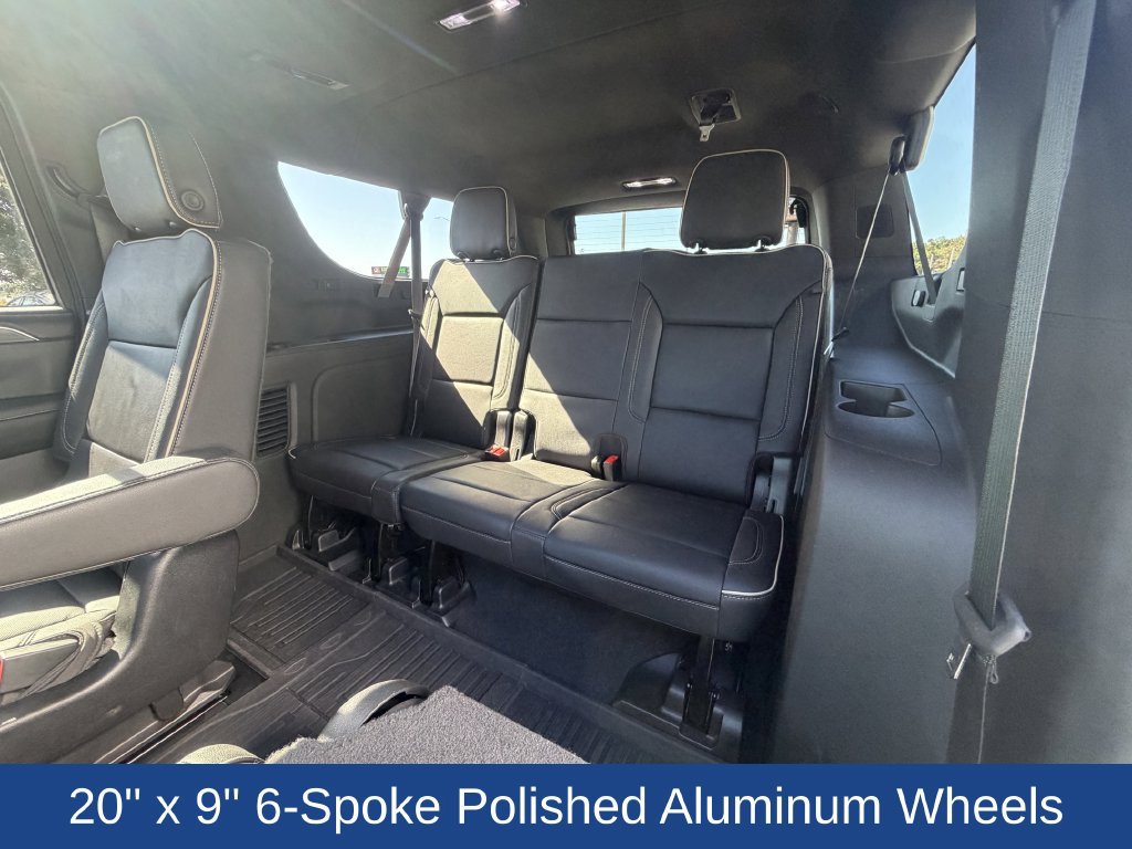 Used 2023 GMC Yukon XL SLT AWD/4WD image 15