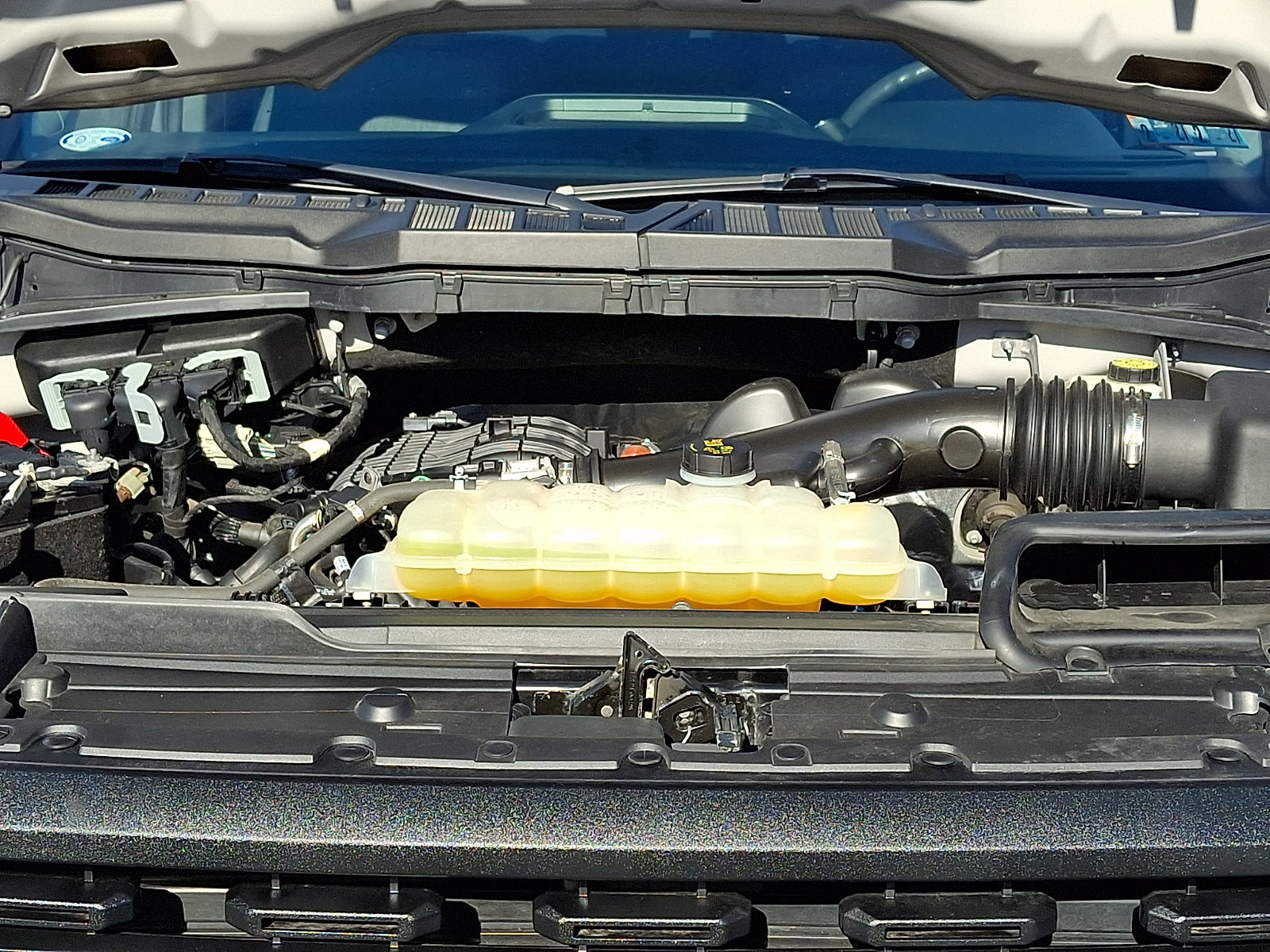 Certified 2022 Ford F150 XL w/ Equipment Group 101A High image 28