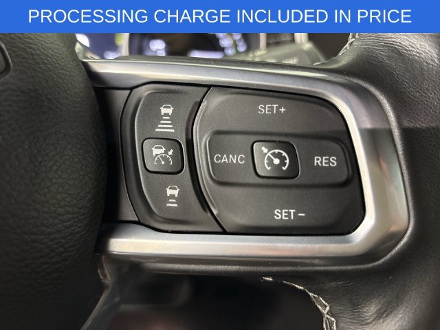 Used 2021 Jeep Wrangler Unlimited Sahara w/ Cold Weather Group AWD/4WD image 17