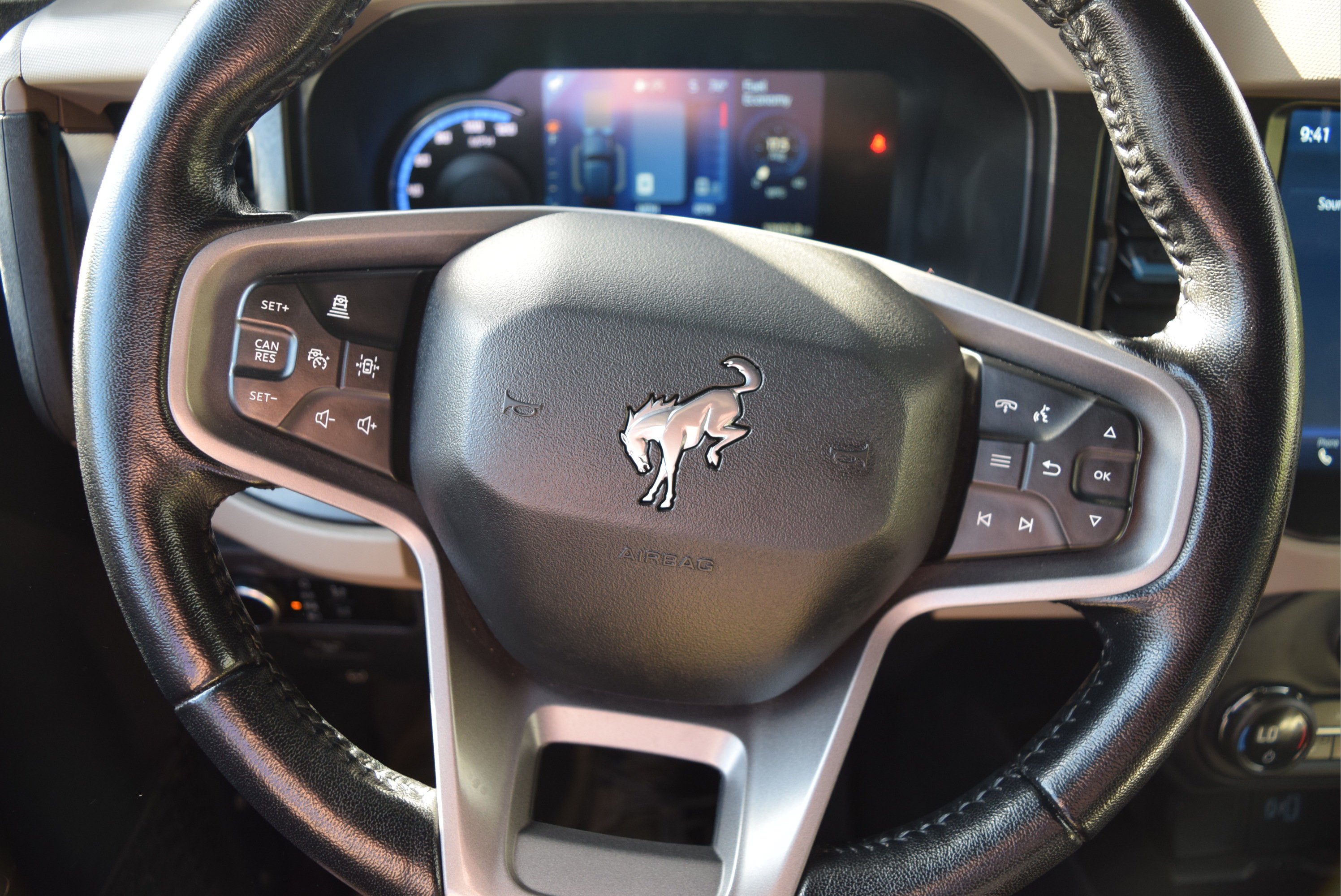 Certified 2023 Ford Bronco Wildtrak AWD/4WD image 10