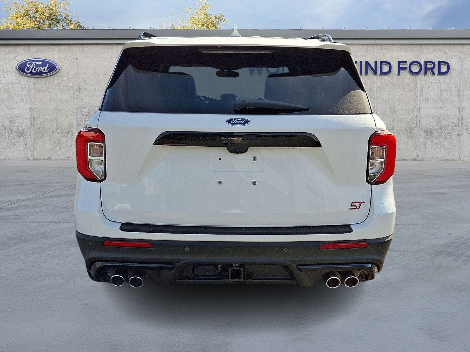 Certified 2020 Ford Explorer ST w/ ST Street Pack AWD/4WD image 5