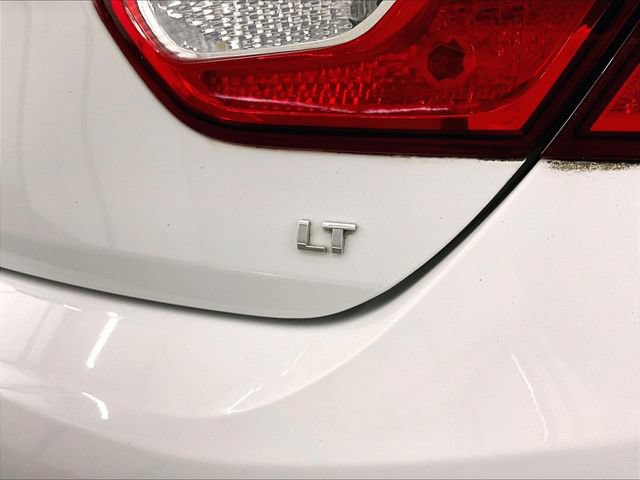 Used 2018 Chevrolet Cruze LT FWD image 13