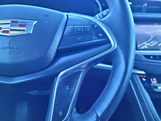 Used 2017 Cadillac XT5 Premium Luxury w/ Driver Assist Package AWD/4WD image 23