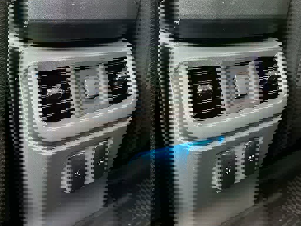 Certified 2023 Ford F150 Lightning XLT image 16