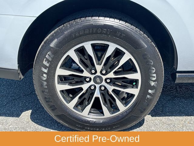 Certified 2025 Ford Expedition Platinum AWD/4WD image 11