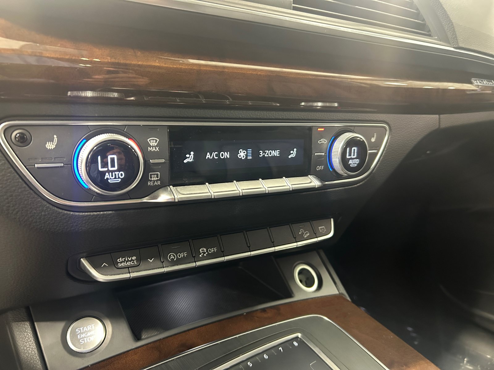 Used 2018 Audi Q5 2.0T Premium AWD/4WD image 17
