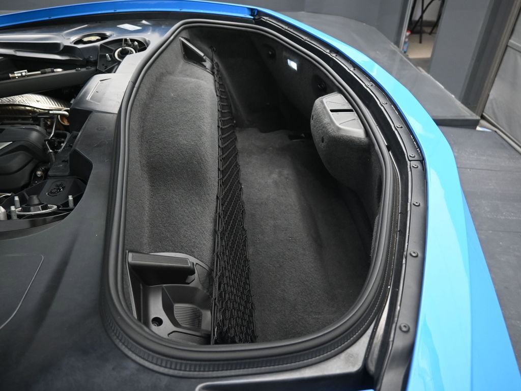 Used 2024 Chevrolet Corvette Stingray Preferred Cpe w/ 2LT image 10
