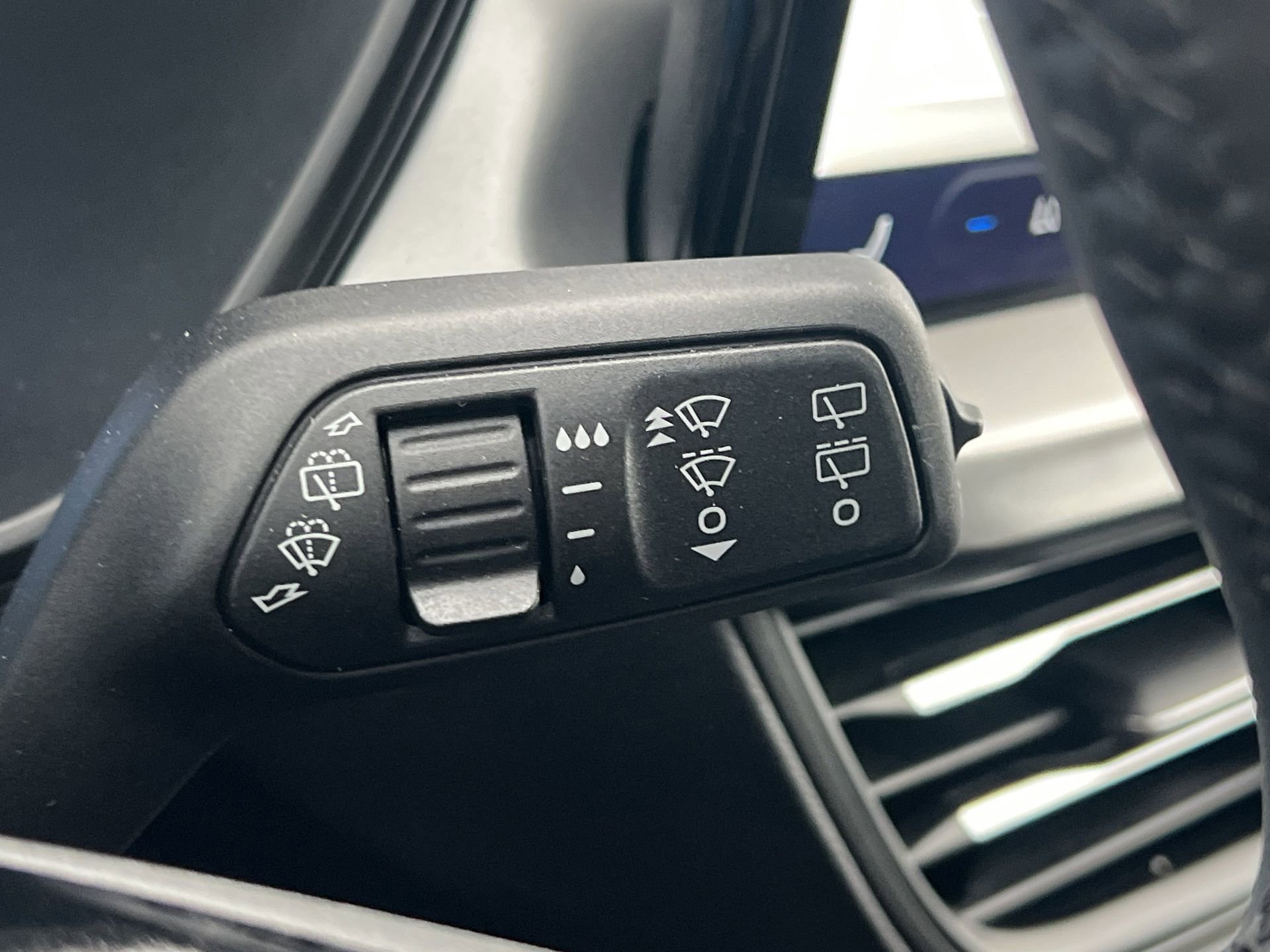 Certified 2023 Ford Escape Active w/ Tech Pack #2 image 15