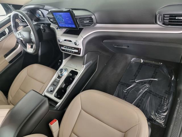Certified 2023 Ford Explorer XLT w/ Equipment Group 202A AWD/4WD image 20