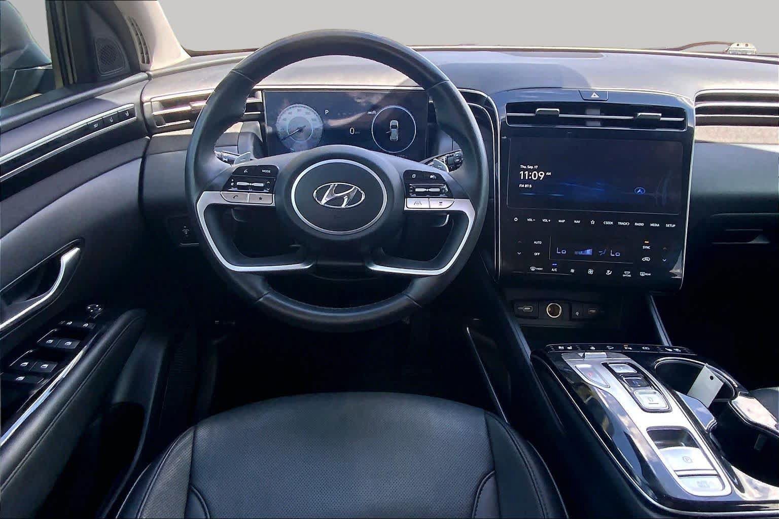 Used 2023 Hyundai Tucson Limited AWD/4WD image 6