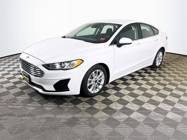 Certified 2020 Ford Fusion SE FWD image 3