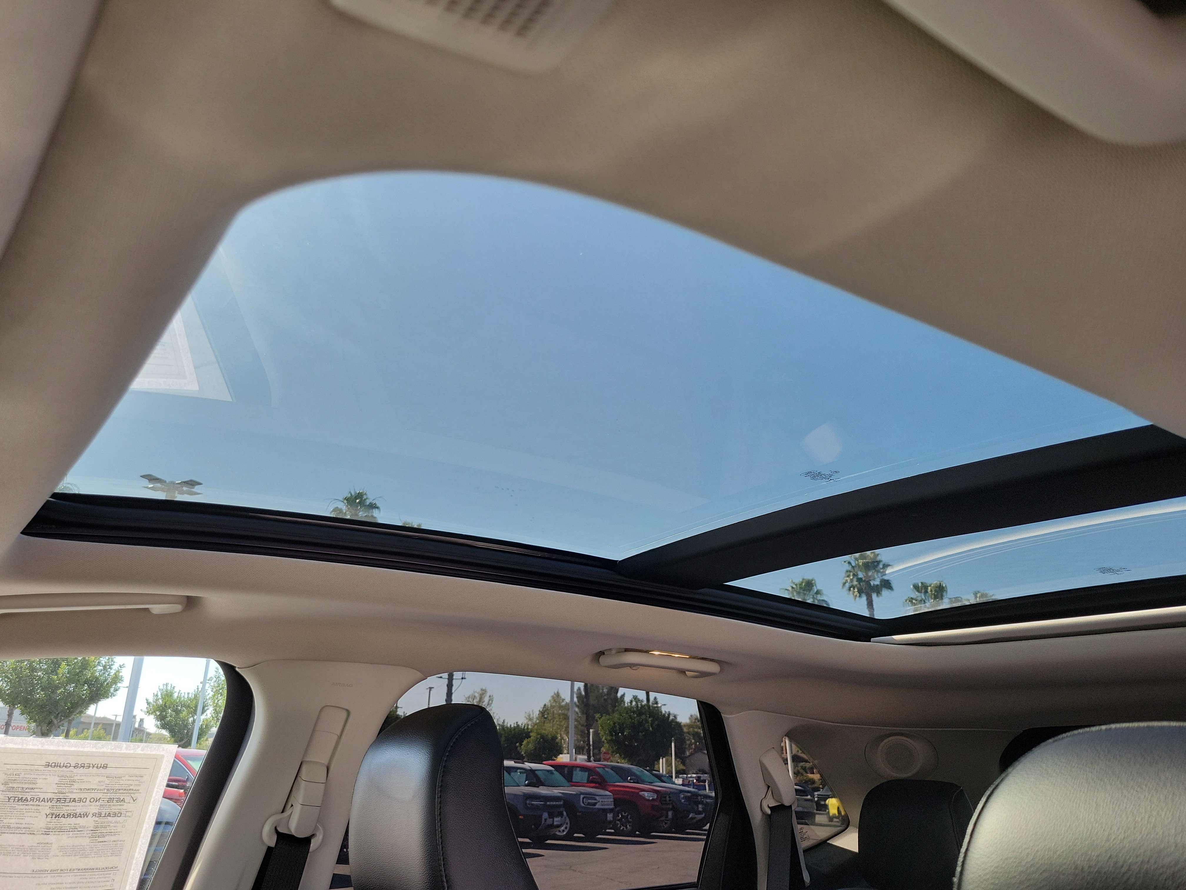 Certified 2022 Ford Edge Titanium w/ Class II Trailer Tow Package image 13