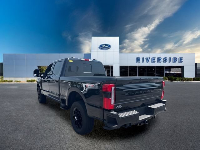 Certified 2025 Ford F250 Platinum AWD/4WD image 7
