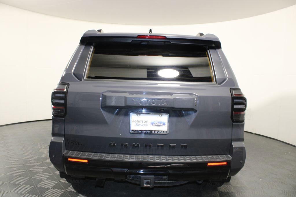 Used 2025 Toyota 4Runner TRD Sport Premium image 3
