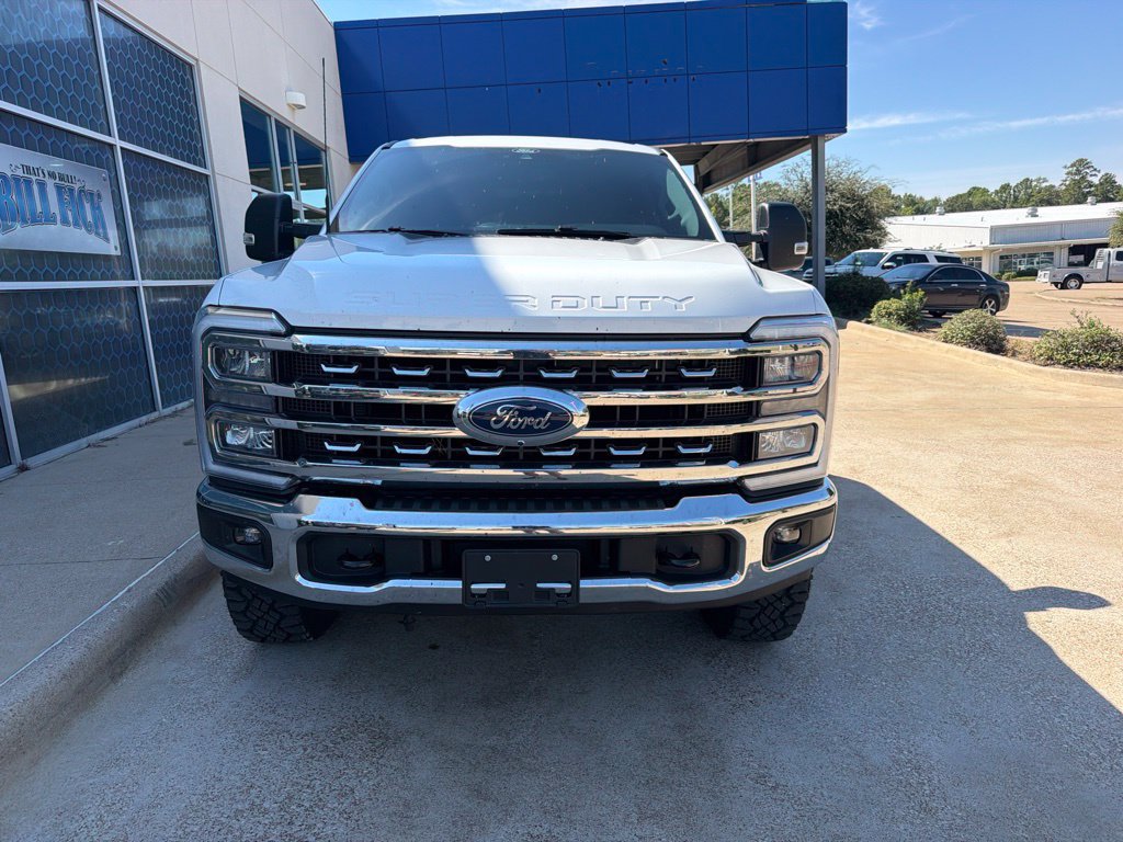 Certified 2026 Ford F250 XLT w/ XLT Premium Package AWD/4WD image 3