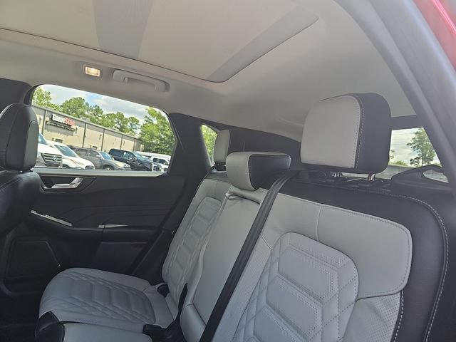 Certified 2023 Ford Escape Platinum w/ Premium Technology Package AWD/4WD image 14