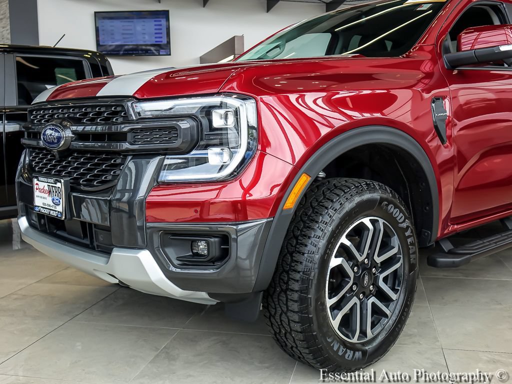 Certified 2025 Ford Ranger Lariat w/ FX4 Off-Road Package AWD/4WD image 3