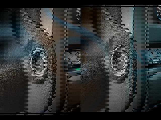 Used 2024 GMC Sierra 1500 Pro w/ Pro Value Package image 28