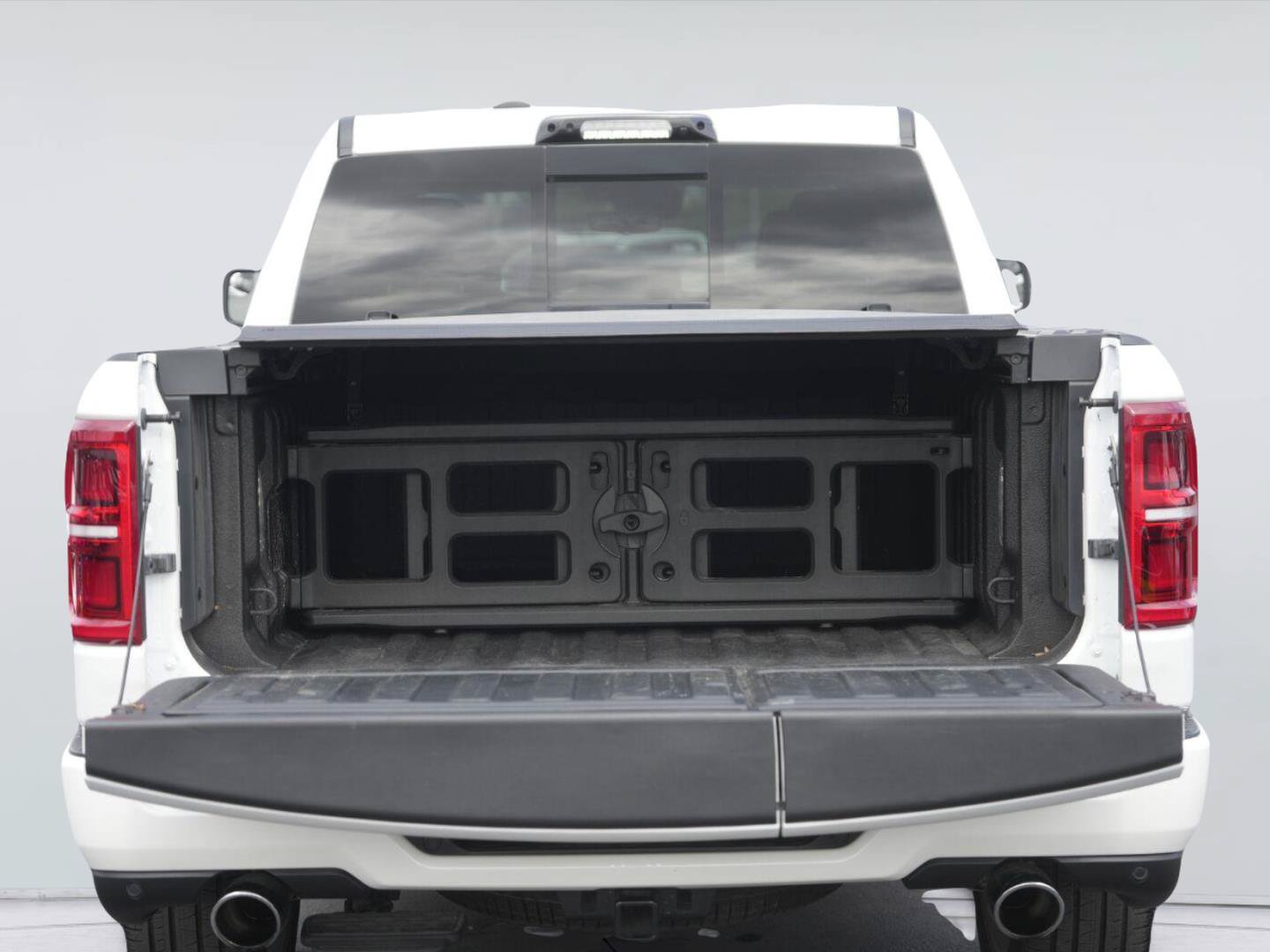 Used 2025 RAM 1500 Tungsten w/ Bed Utility Group AWD/4WD image 33