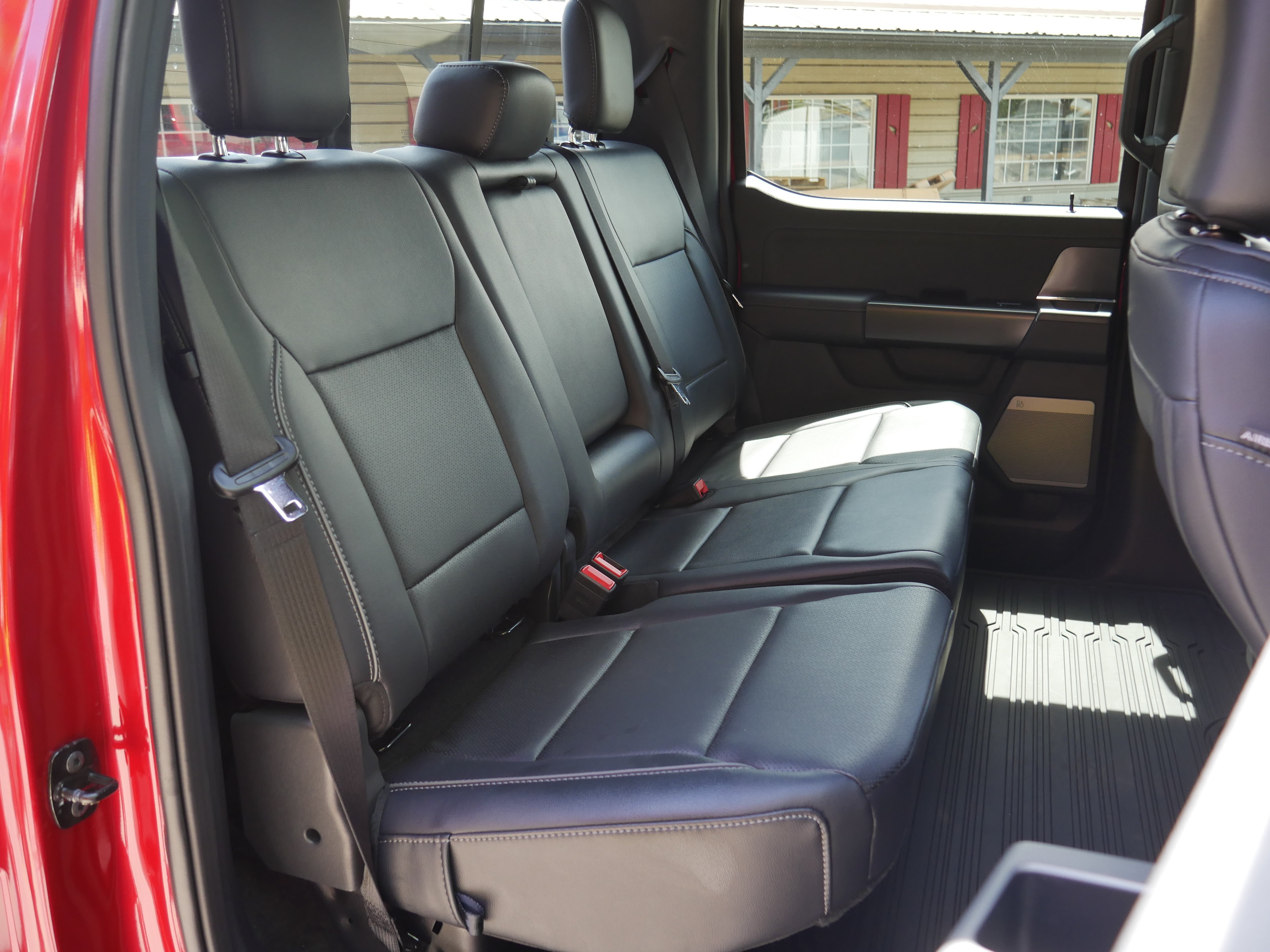 Certified 2025 Ford F150 Lariat AWD/4WD image 33