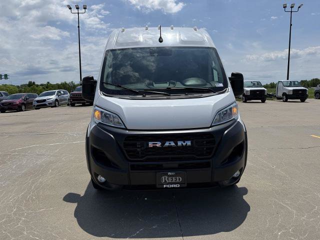 Used 2025 RAM ProMaster 2500 w/ Convenience Group FWD image 3