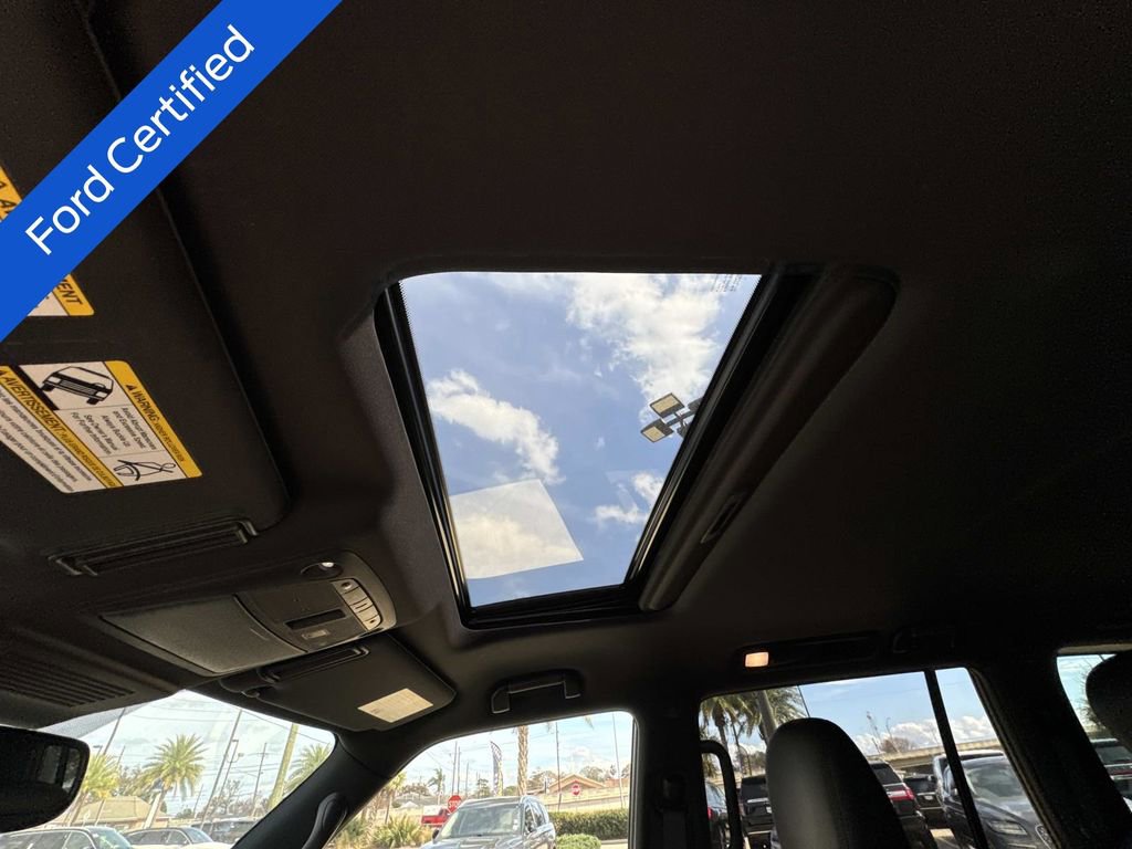 Used 2023 Nissan Armada SL w/ Midnight Edition Package image 29