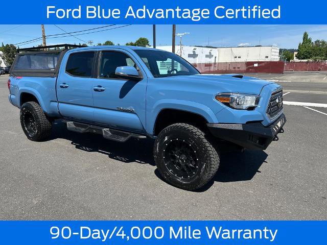 Used 2019 Toyota Tacoma TRD Sport w/ TRD Premium Sport Package AWD/4WD image 10