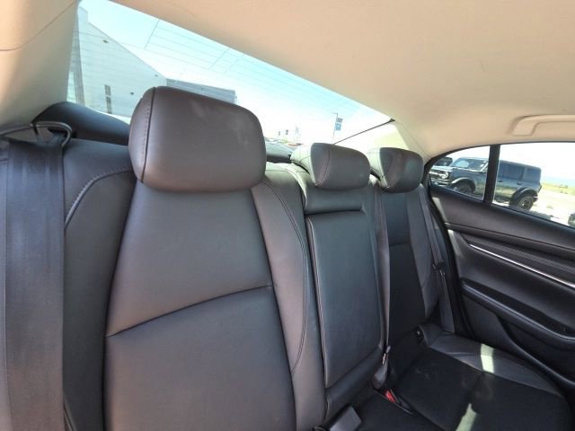 Used 2021 MAZDA MAZDA3 s FWD image 24