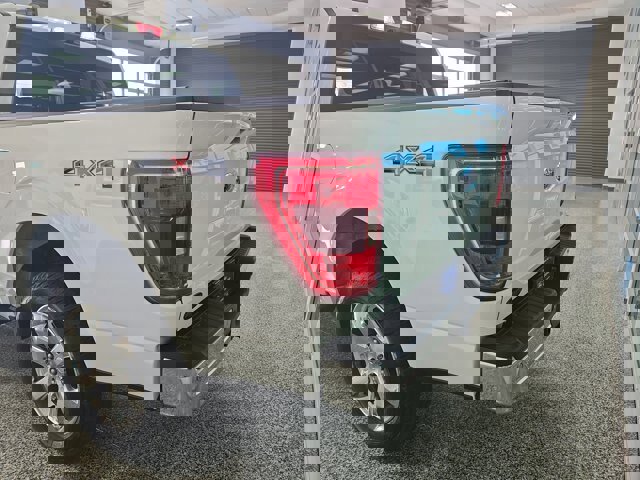 Certified 2021 Ford F150 XLT w/ Equipment Group 302A High image 3