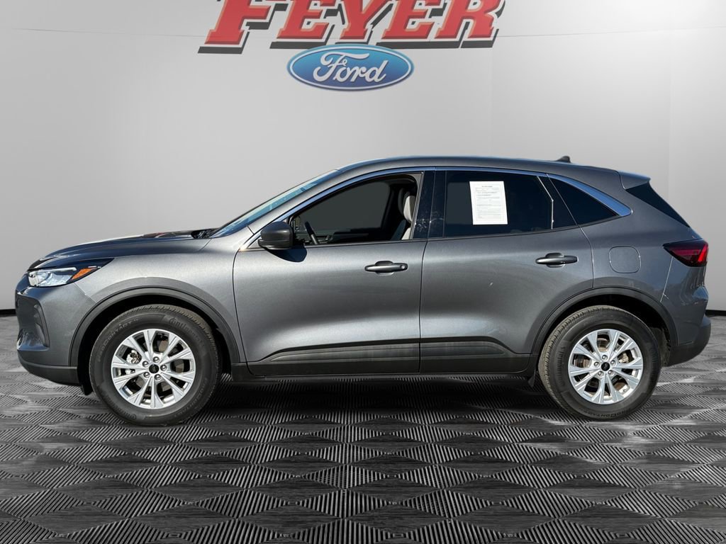 Certified 2023 Ford Escape Active image 2