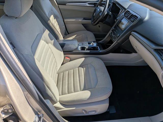 Certified 2019 Ford Fusion SE FWD image 24